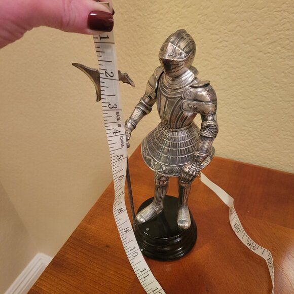 Knight with Halberd by Marto of Toledo - Picture 8 of 8